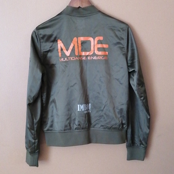 Ardene Silk Bomber jacket#Clearance#Lastprice#No offer - Picture 2 of 4